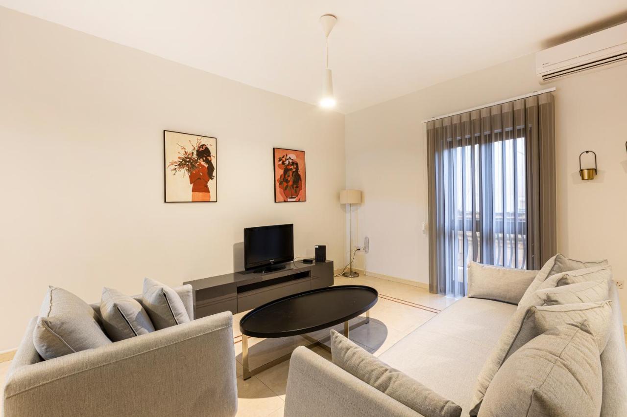 Sliema Central Apartment Just Minutes From The Beach By Jl Exterior photo