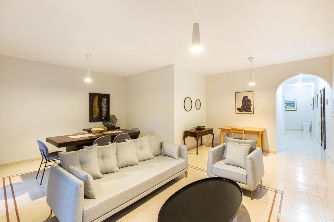 Sliema Central Apartment Just Minutes From The Beach By Jl Exterior photo